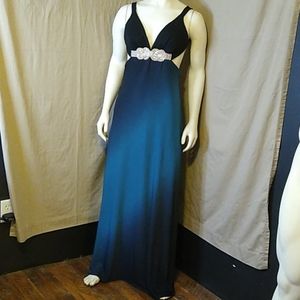 FINAL PRICE Betsy & Adam by Linda Bernell Formal Gown Size 6
